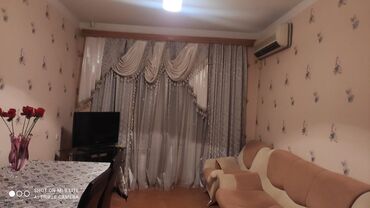 cıdır düzü: Bakı, Bakıxanov qəs., 3 otaqlı, Köhnə tikili, m. Neftçilər, 65 kv. m