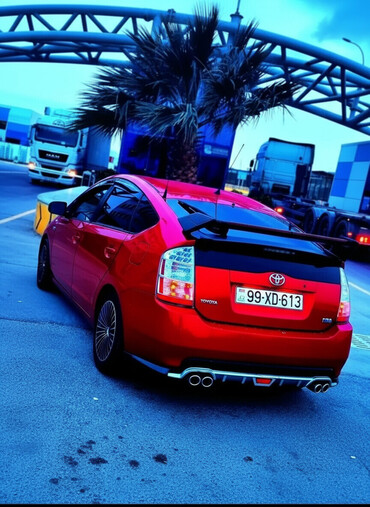 Toyota: Toyota Prius: 1.5 l | Hetçbek -da lalafo.az — 1 Toyota: Toyota Prius: 1.5 l | Hetçbek — 1