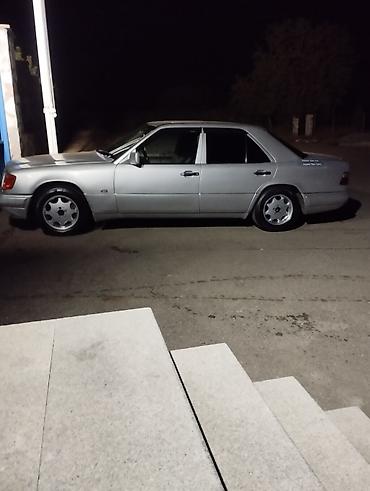 telefon tutacagi masin: Mercedes-Benz E 220: 2.2 l | Sedan — 7