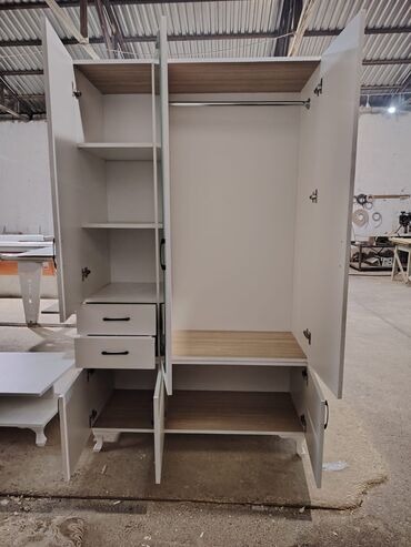 Dolablar: Yeni, Açılan, 3 qapılı Düz dolab, Dolab-asılqan, Türkiyə — 19