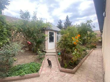 Həyət evləri və villaların satışı: Suraxanı 4 otaqlı, 146 kv. m, Orta təmir — 1