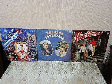 Vinil vallar: Məhsul: Vinil lövhələr (LP) kolleksiyası Tərkib: - Angel Vladković — 9