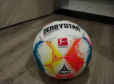 мяч для валейбола: Продаю футбольный мячик DERBYSTAR