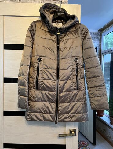 uniqlo куртка: ‼️Подростковая куртка в идеальном состоянии! Размер- 42-44, Длина до