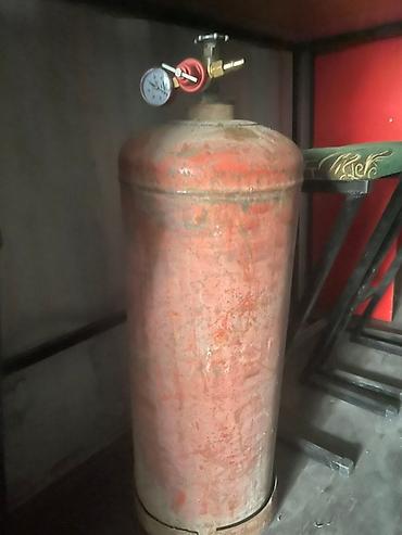 Промышленные газовые баллоны: Продается комплект для небольшой кухни/мастерской: - Холодильник — 3