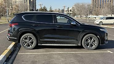 Hyundai: Hyundai Santa Fe: 2019 г., 2 л, Автомат, Бензин, Внедорожник — 5