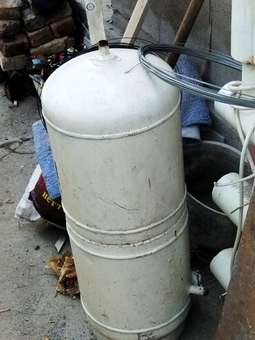 вода помпа: Водонагреватель,бойлер 60-70 литров, дорогая тэна2,5 кВт