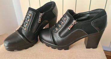 ženske mokasine 2022: Ankle boots, 37