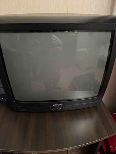 televizor 24 inch: Kohne model philips tv satilir