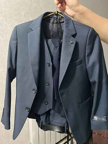 бу обув: Балдар үчүн костюм-тройка 👔 Стилдүү, тыкан кара-көк түстөгү костюм — 5