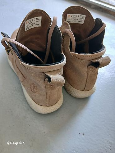 Личные вещи: Ботинки, 39, Timberland, Б/у, цвет - Бежевый — 6