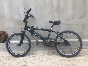 новый велик: Б/у BMX велосипед 20", Самовывоз