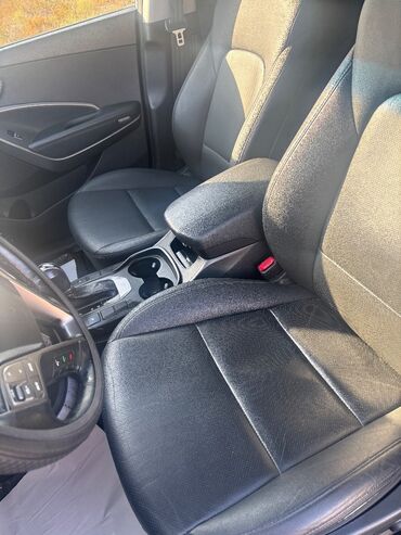Avtomobil alışı: Əzik, vuruğu yoxdur. Şəhərə işə və evə sürülüb. Səliqəli saxlanılıb — 24