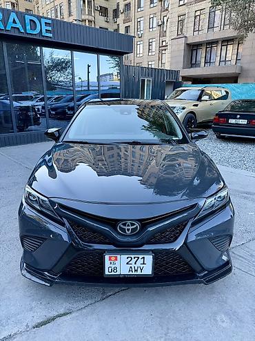 arashan: Toyota Camry: 2023 г., 3.5 л, Автомат, Бензин, Седан — 2