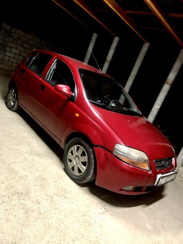 дом на калесах: Daewoo Kalos: 2004 г., 1.4 л, Автомат, Бензин, Хэтчбэк