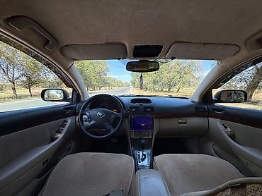avens: Toyota Avensis: 2004 г., Автомат, Седан — 8