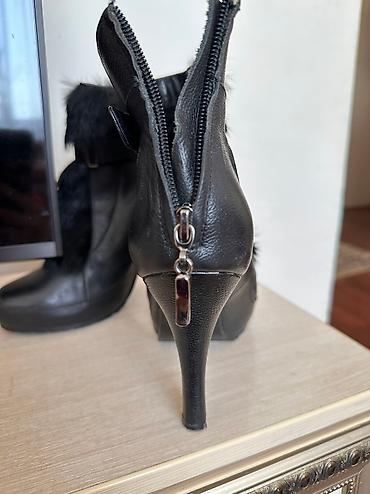 Ботинки и ботильоны: Ботинки, 39, Bravo Moda, Б/у, цвет - Черный, Самовывоз — 5
