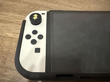 witcher: Nintendo Switch OLED White dəsti satılır.( Konsol+ MicroSD yaddaş — 10