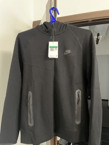 nike tech fleece: Спортивный костюм L (EU 40), цвет - Черный
