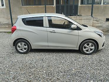 Chevrolet: Chevrolet Spark: 2017 г., 0.1 л, Вариатор, Бензин, Хэтчбэк — 5