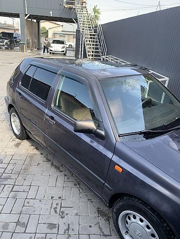 Volkswagen: Volkswagen Golf: 1993 г., 1.8 л, Механика, Бензин, Хэтчбэк — 4