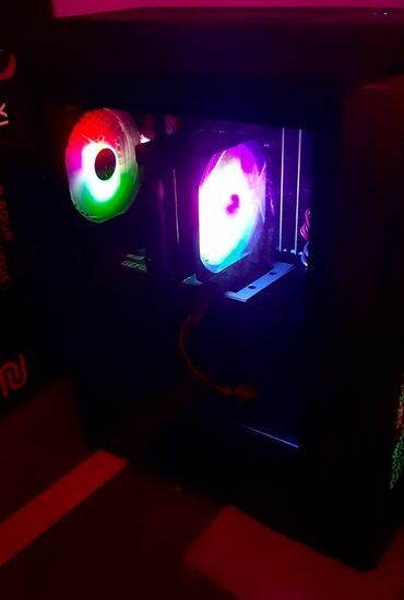 продаю айфон: Gaming PC: Windows - 11 MB - Asus ROG Strix B550-F CPU - AMD Ryzen 5