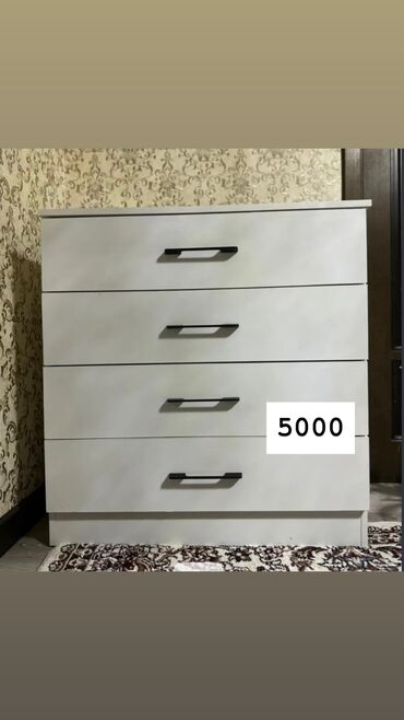набор для наращивания ногтей: Срочно срочно срочно !!! Реальным клиентам уступлю срочная цена! Всё