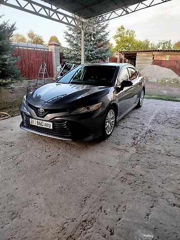 Унаа сатуу: Toyota Camry: 2018 г., Автомат, Бензин, Седан — 4