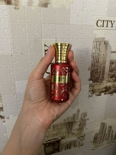 Tom Ford Vanil 20ml 28azn elde son eded qalib