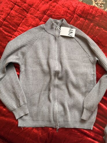 Кофты, свитеры: Кофта, M