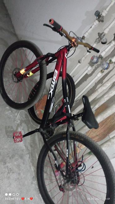 BMX velosipedlər: BMX GTR 299 ideal vəzyətdə 4 ay işlənib 180 AZN aşağı yeri 160 AZN — 4