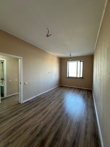 монако акчасы: 1 комната, 37 м², 3 этаж, Евроремонт