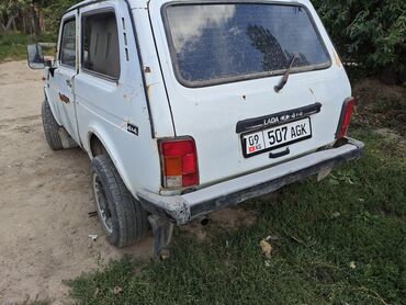 двигатель нива: ВАЗ (ЛАДА) 4x4 Niva: 2001 г., 1.7 л, Механика, Бензин, Хетчбек