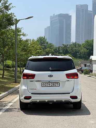 Kia: Kia Carnival: 2019 г., 2.2 л, Автомат, Минивэн — 23