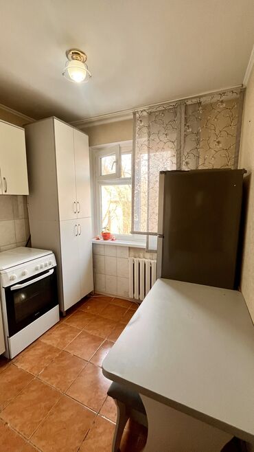 Продажа квартир: 3 комнаты, 58 м², 104 серия, 4 этаж