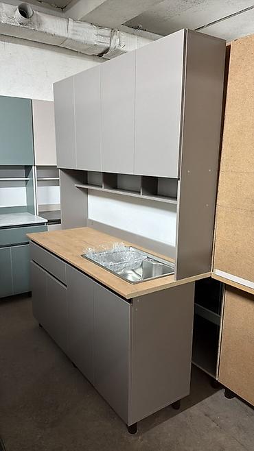 silver kitchen: Кухонный гарнитур, Новый, цвет - Серый — 1