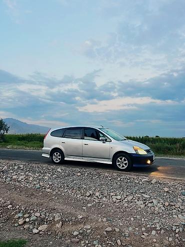катафот стрим: Honda Stream: 2001 г., Бензин, Минивэн — 1