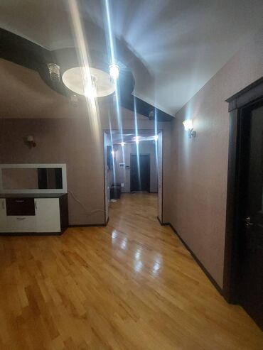 Uzunmüddətli kirayə mənzillər: Nərimanov Kosmos yaşayış kompleksində 19 mərtəbəli binanın 13-cü — 13