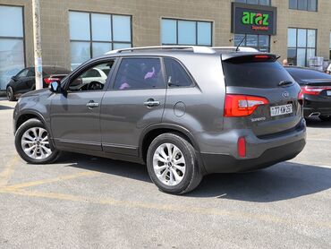 Kia: Kia Sorento: 2 l | 2012 il Ofrouder/SUV — 22