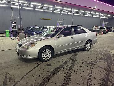тает: Toyota Camry: 2003 г., 2.4 л, Автомат, Бензин, Седан — 3