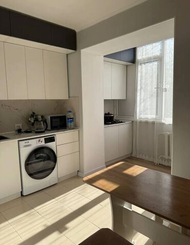 Продажа квартир: 2 комнаты, 50 м², Индивидуалка, 5 этаж, Евроремонт