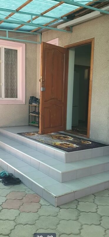 земельный участок первая линия: 70 м², 4 комнаты, Парковка, Забор, огорожен