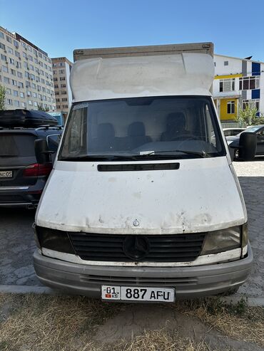 матор для лодки: Легкий грузовик, Mercedes-Benz, Стандарт, 3 т, Б/у