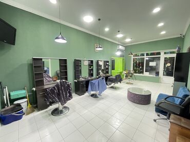 Bərbərlər: Bərbər tələb olunur, Fiks edilmiş ödəniş, 1-2 illik təcrübə — 7