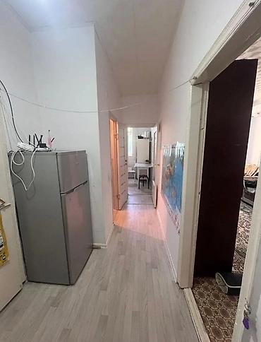 коридорного: 1 комната, 35 м², 5 мкр Индивидуалка, 2 этаж, Свежий ремонт — 6