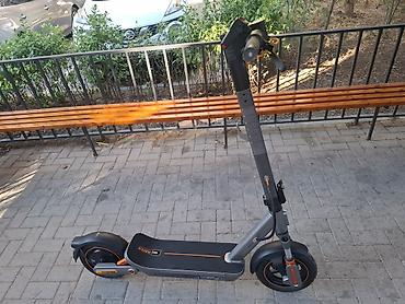 Elektrik nəqliyyatı: İşlənmiş Elektrik samokat 12", 351 - 500 Vt, 16 - 25 km/s — 2