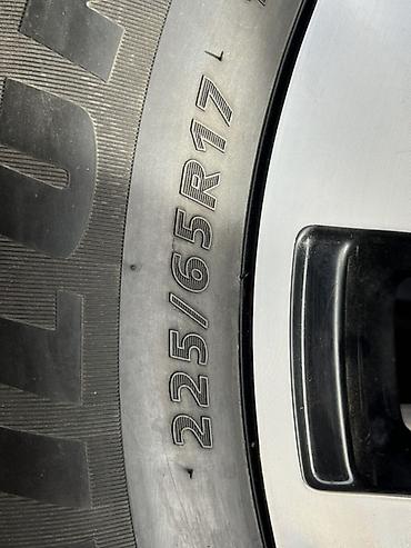 Зимний комплект шин Sailun Arctic SUV 225/65 R17 - Тип: зимние at lalafo.kg Зимний комплект шин Sailun Arctic SUV 225/65 R17 - Тип: зимние