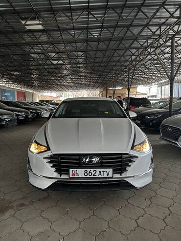 Hyundai: Hyundai Sonata: 2019 г., 2 л, Типтроник, Газ, Седан