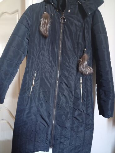 кошелек кожанный: Женское утеплённое пальто/парка темно‑синего цвета. - Длина: ниже