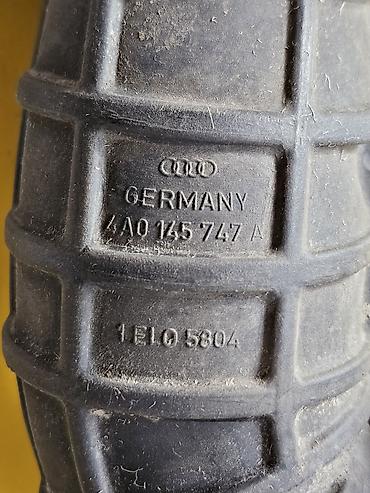 Трубки, патрубки, шланги: Патрубок Audi 1995 г., Б/у, Оригинал, Германия — 6